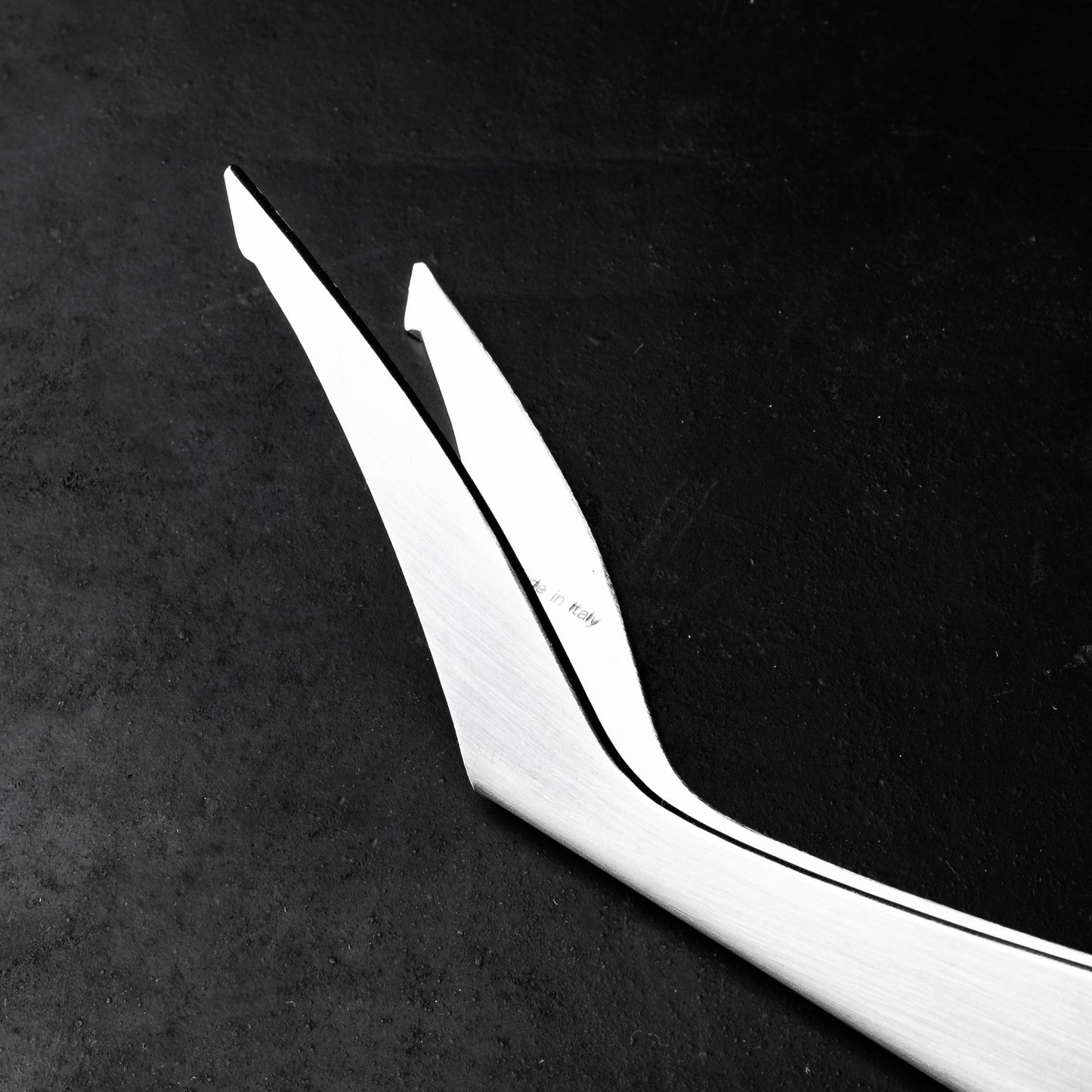 Nemo's Twist: "The Deep Sea Bottle Opener" - memobartools