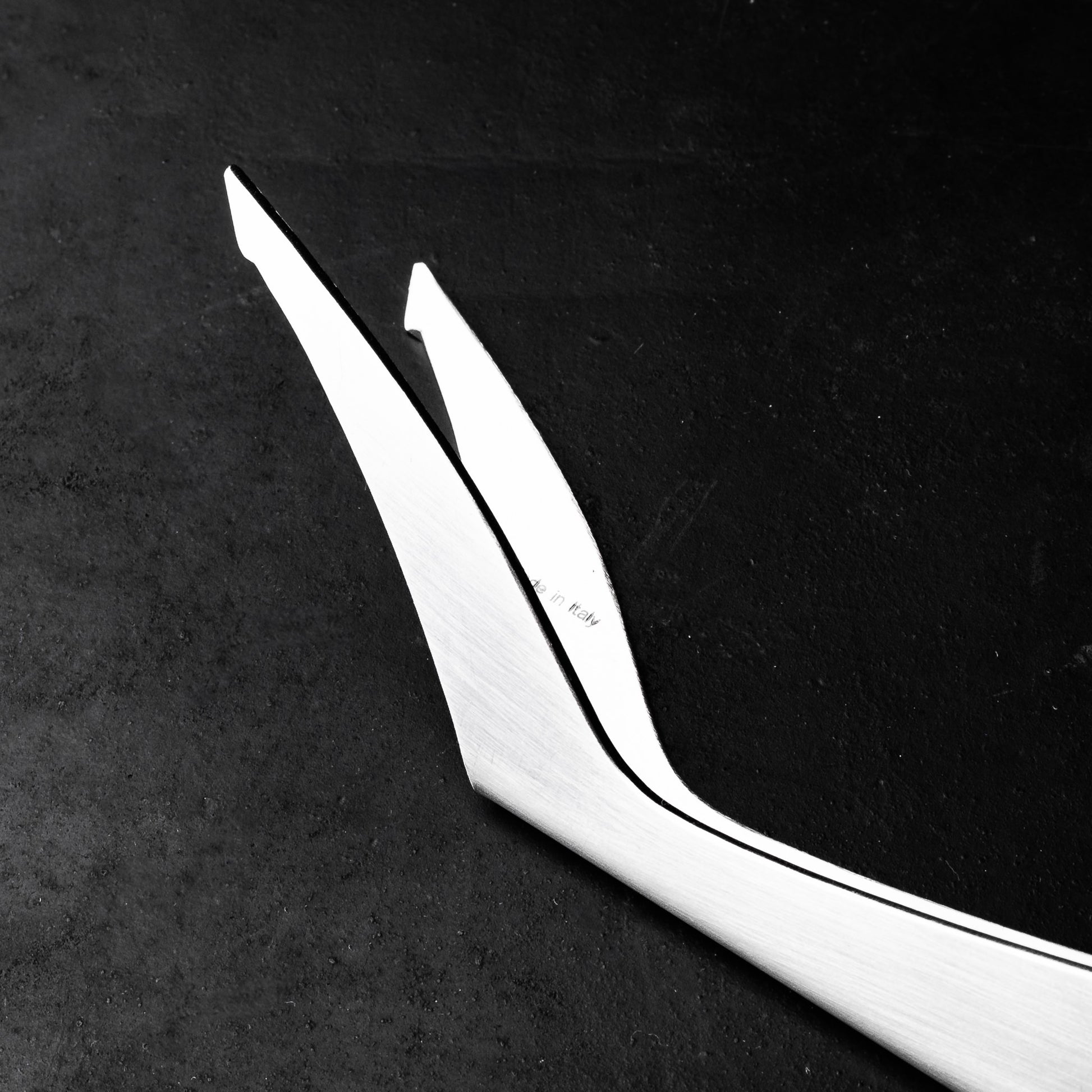 Nemo's Twist: "The Deep Sea Bottle Opener" - memobartools