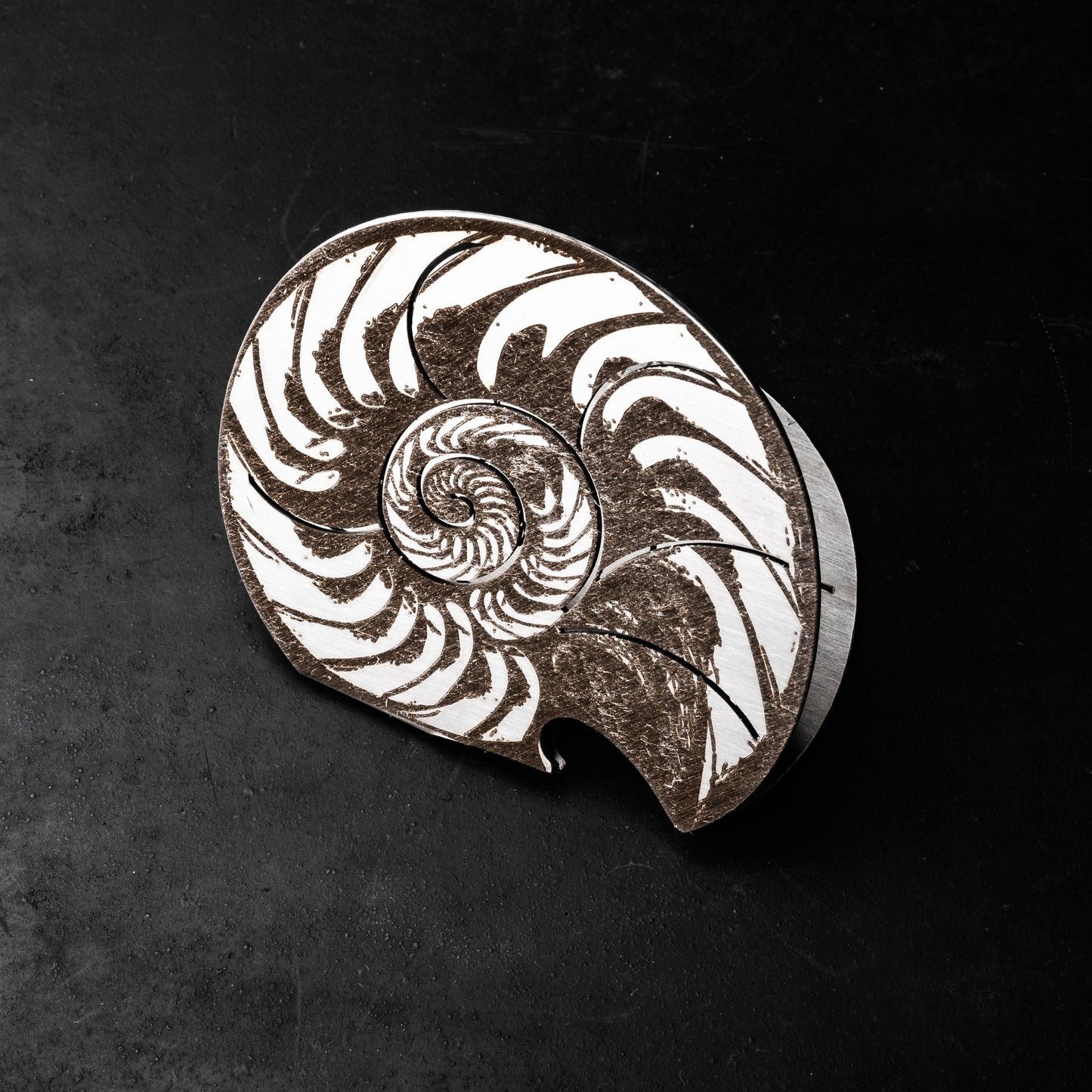 Nemo's Twist: "The Deep Sea Bottle Opener" - memobartools