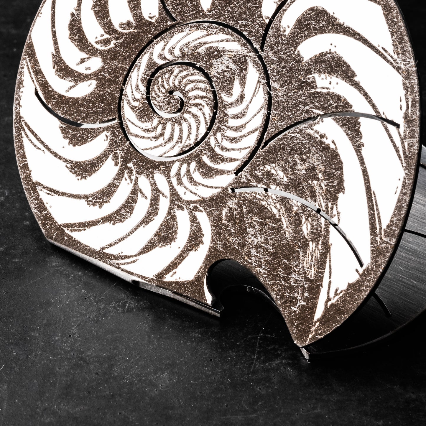 Nemo's Twist: "The Deep Sea Bottle Opener" - memobartools